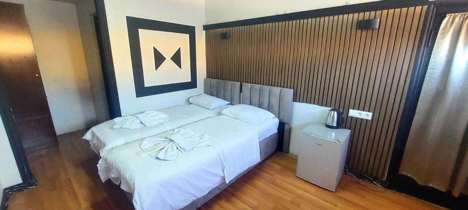 Metrepol Hotel Batumi Exterior foto