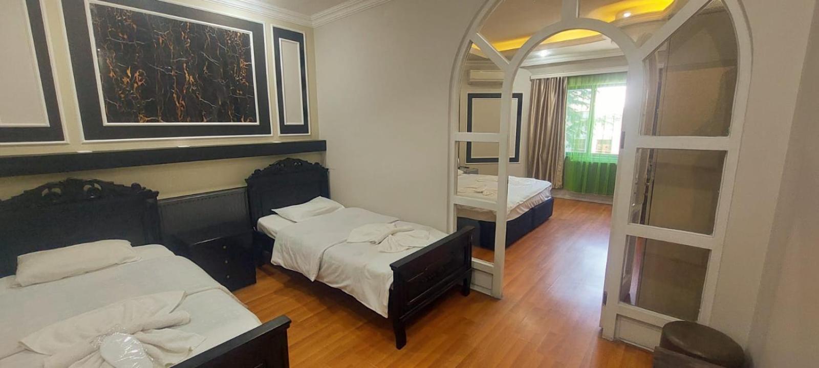 Metrepol Hotel Batumi Exterior foto