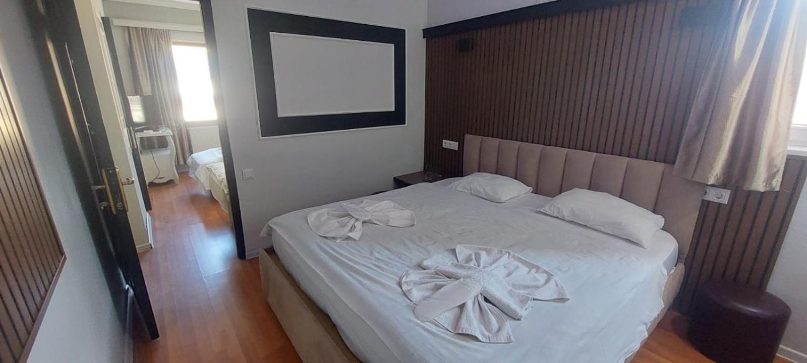 Metrepol Hotel Batumi Exterior foto